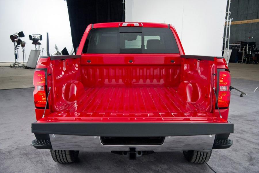  Chevrolet Silverado 2014 года  (фото 63 из 104)